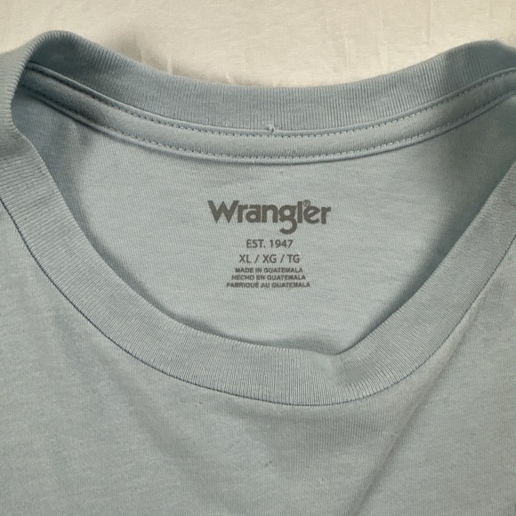 NEW WITH TAGS Wrangler Women's T-Shirt "Long Live Cowgirls" Blue Size XL - Picture 6 of 7